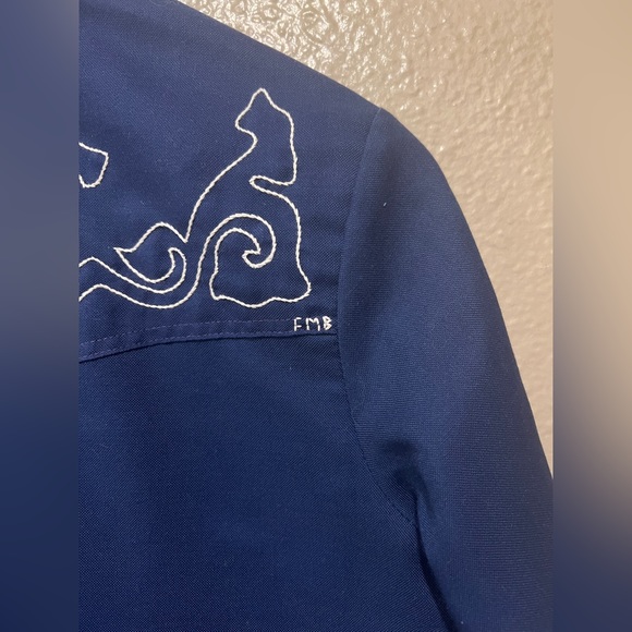 Vintage Blue Wrangler Western Shirt, Embroidery Design, Pearl Buttons - Picture 5 of 12